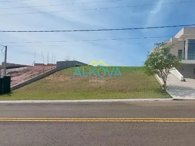 Terreno com 1200m², à venda, no bairro Zona Rural em Paraibuna
