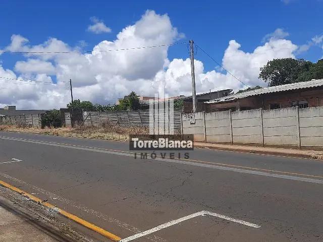Terreno com 1250m², à venda, no bairro Uvaranas em Ponta Grossa