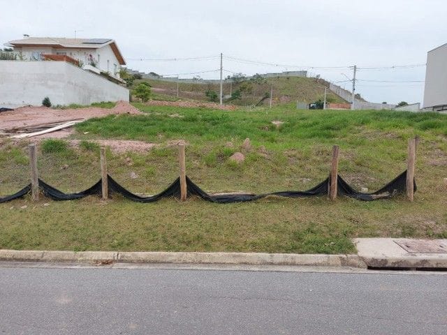 Foto do Terreno - Terreno à venda, 361 m² por R$ 438.000,00 - Putim - São José dos Campos/SP | INDEPENDENCE NEGOCIOS IMOBILIARIOS LTDA