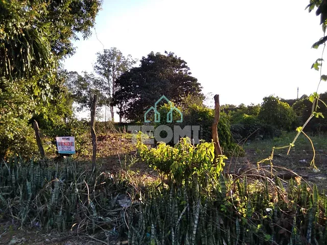 Terreno com 899m², à venda, no bairro Jardim Santa Tereza em Taubaté