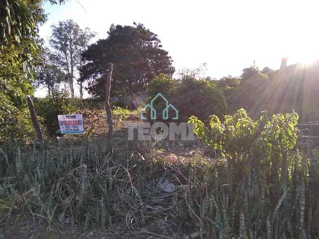 Terreno com 899m², à venda, no bairro Jardim Santa Tereza em Taubaté
