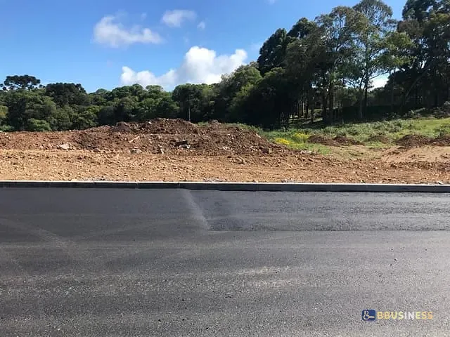 Terreno com 6353m², à venda, no bairro São Cristóvão em Caxias do Sul