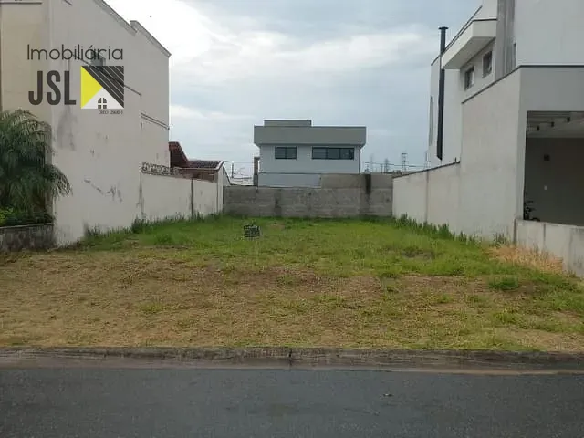 Terreno com 250m², à venda, no bairro Guamirim em Caçapava