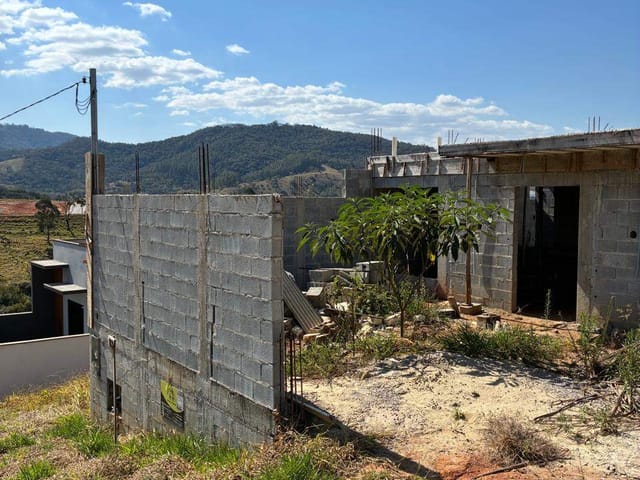 Terreno com 200m², à venda, no bairro Sierra em Extrema