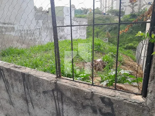Terreno com 200m², à venda, no bairro Jardim Santa Rita de Cássia em Jundiaí