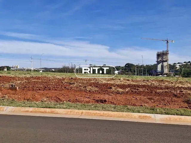 Terreno com 250m², à venda, no bairro Jardim Planalto em Paulínia