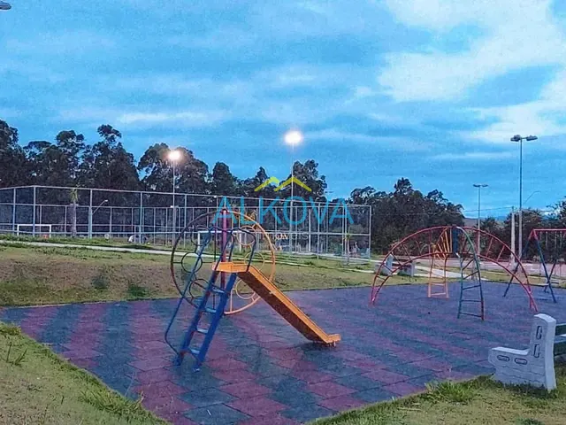 Terreno com 200m², à venda, no bairro Recanto do Vale em São José dos Campos