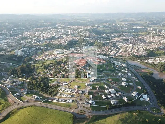 Terreno com 587m², à venda, no bairro Residencial Fazenda Santa Rosa - Fase 1 em Itatiba