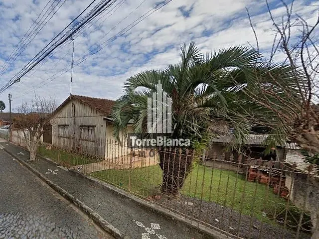 Terreno com 330m², à venda, no bairro Nova Rússia em Ponta Grossa