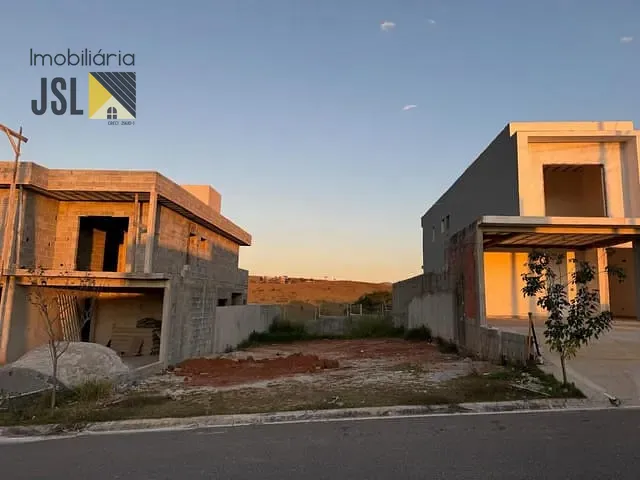 Terreno com 300m², à venda, no bairro Residencial Colinas em Caçapava