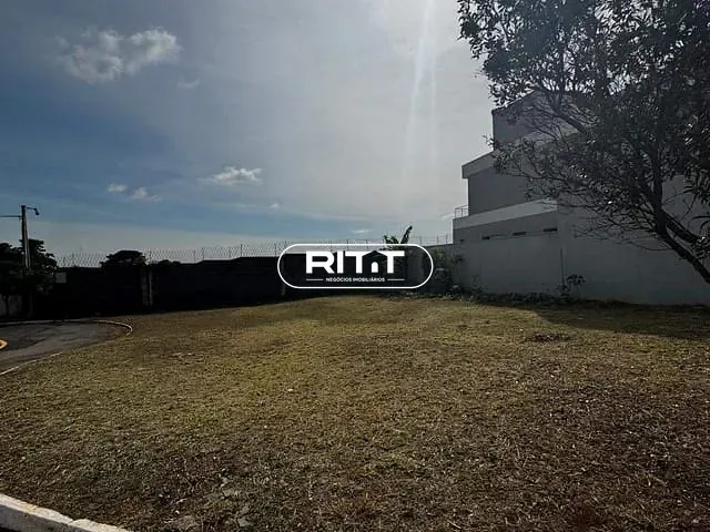 Terreno com 369m², à venda, no bairro Jardim Golden Park Residence em Hortolândia