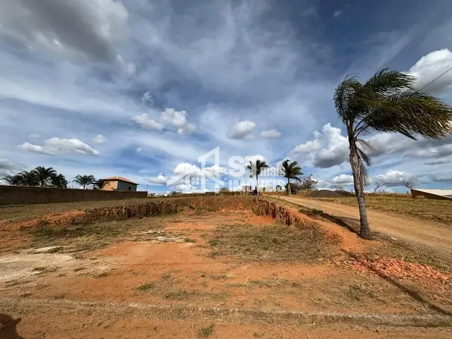 Terreno com 1260m², à venda, no bairro Zona Rural em Andradas