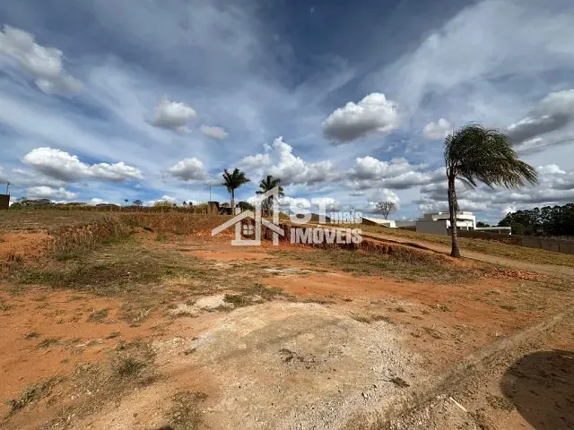 Terreno com 1260m², à venda, no bairro Zona Rural em Andradas