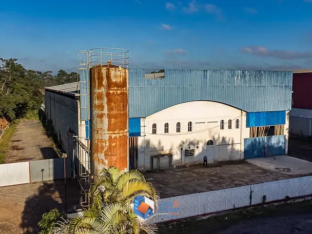 Terreno com 12100m² 1 quarto e 1 banheiro, à venda, no bairro Paisagem Renoir em Cotia