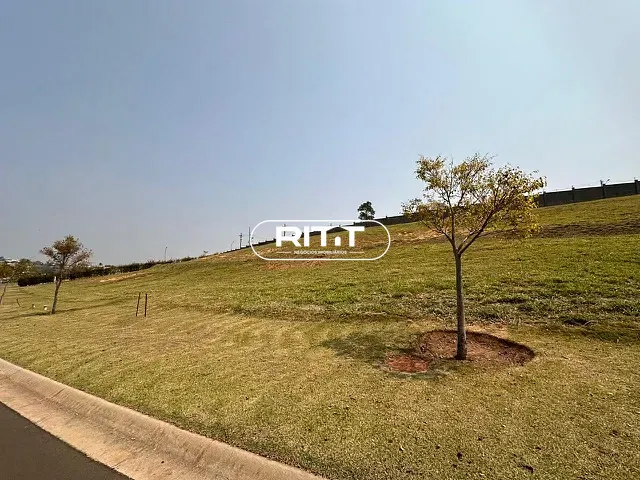 Terreno com 1437m², à venda, no bairro Loteamento Residencial Pedra Alta (Sousas) em Campinas