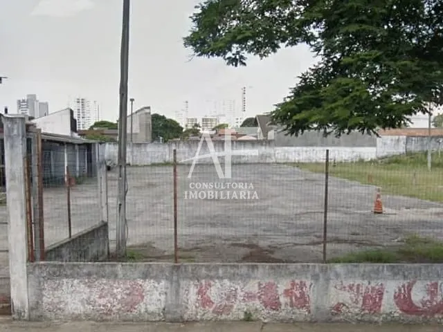 Terreno com 1600m², à venda, no bairro Jardim das Nações em Taubaté
