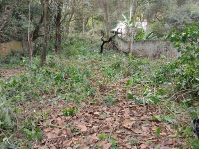Terreno com 2700m², à venda, no bairro Chácaras São Luís em Santana de Parnaíba