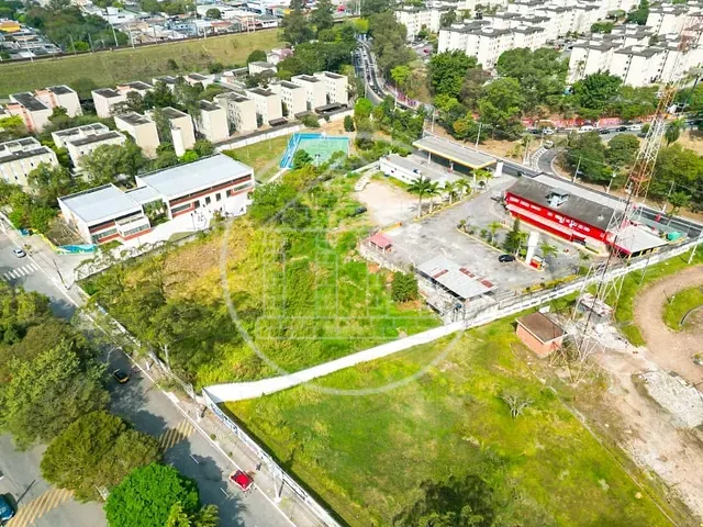 Terreno com 10000m², à venda, no bairro Parque Brasil em São Paulo