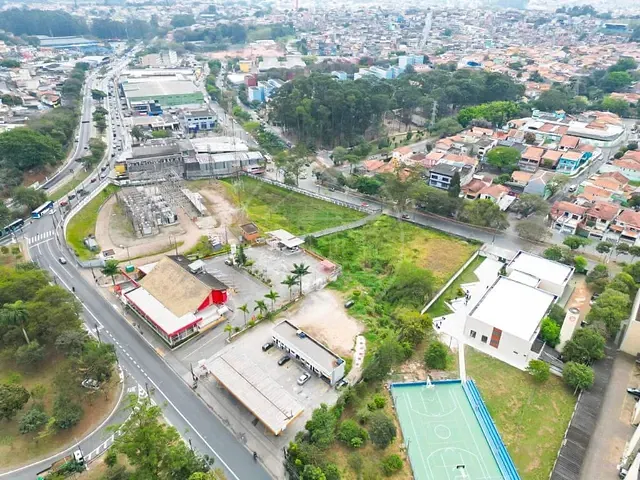 Terreno com 10000m², à venda, no bairro Parque Brasil em São Paulo