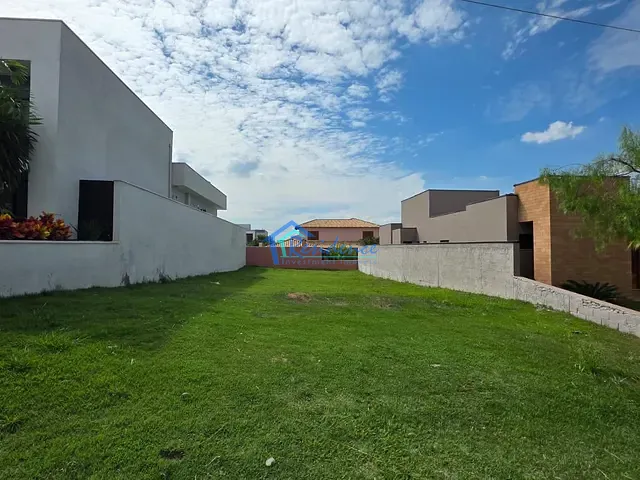 Terreno com 384m², à venda, no bairro Alto de Itaici em Indaiatuba