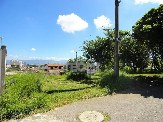 Terreno com 397m², à venda, no bairro Campos Elíseos em Taubaté