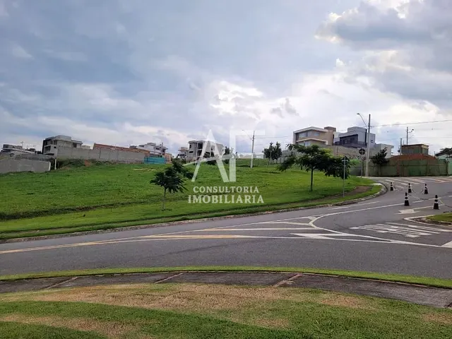 Terreno com 450m², à venda, no bairro Itapecerica em Taubaté