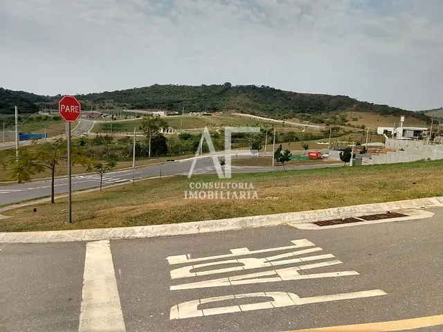 Terreno com 450m², à venda, no bairro Itapecerica em Taubaté