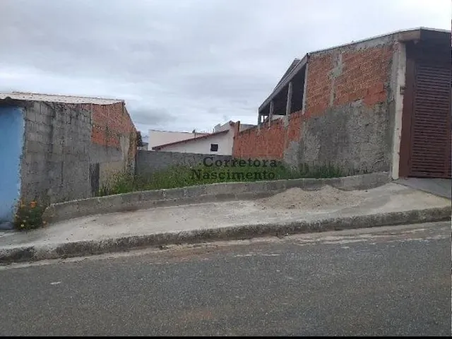 Terreno com 140m², à venda, no bairro Jardim Santa Júlia em São José dos Campos