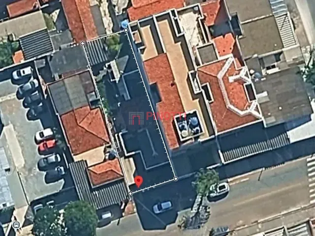 Terreno à venda, no bairro Vila Scarpelli em Santo André