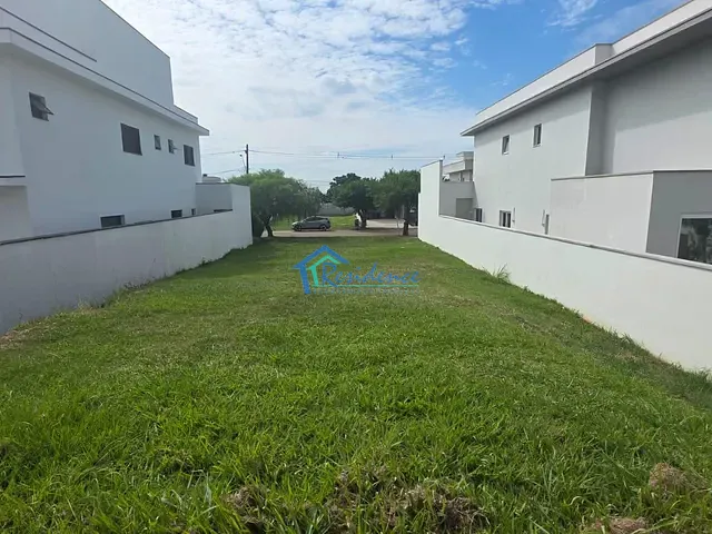 Terreno com 428m², à venda, no bairro Alto de Itaici em Indaiatuba