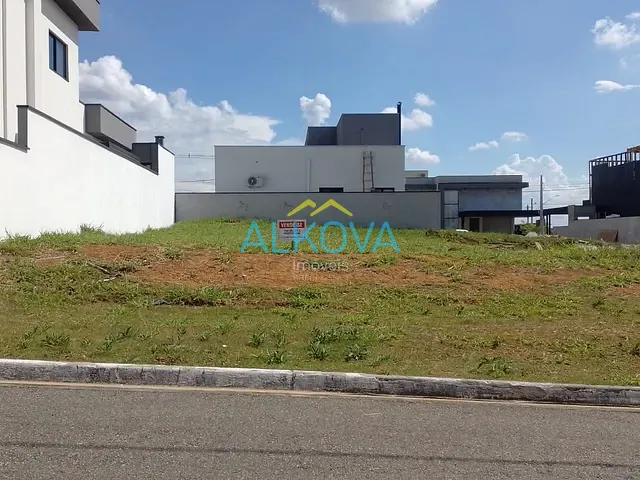 Terreno com 252m², à venda, no bairro Loteamento Floresta em São José dos Campos