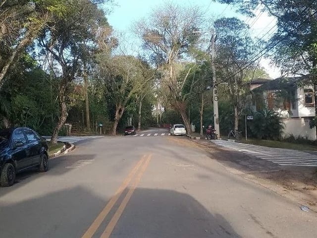 Terreno com 2053m², à venda, no bairro Quinta dos Angicos em Cotia