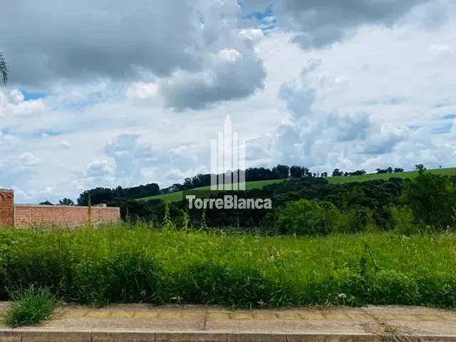 Terreno com 916m², à venda, no bairro Contorno em Ponta Grossa