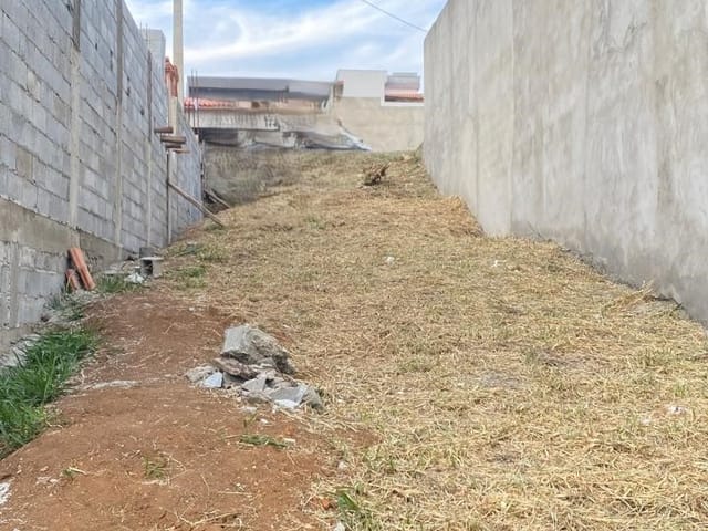 Terreno com 150m², à venda, no bairro RECANTO DO SOL em Extrema