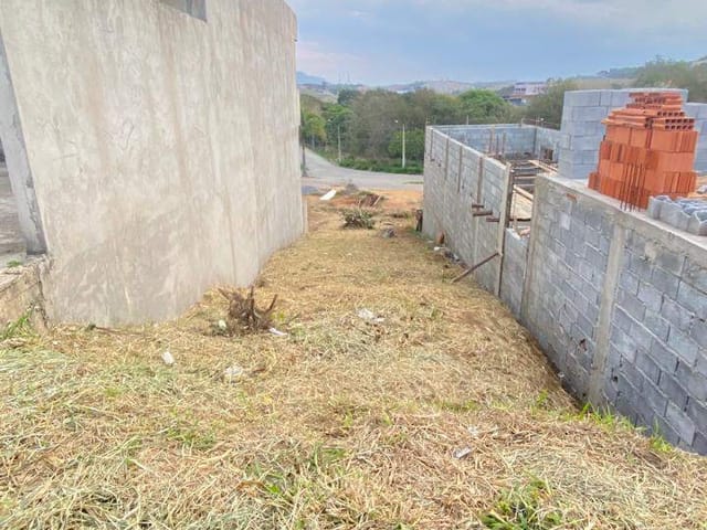 Terreno com 150m², à venda, no bairro RECANTO DO SOL em Extrema