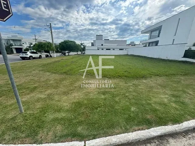 Terreno com 680m², à venda, no bairro Quirim em Taubaté