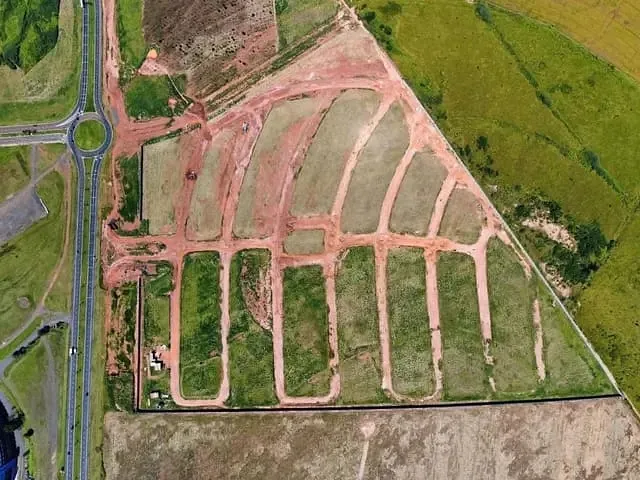 Terreno com 300m², à venda, no bairro Nossa Senhora Aparecida em Paulínia