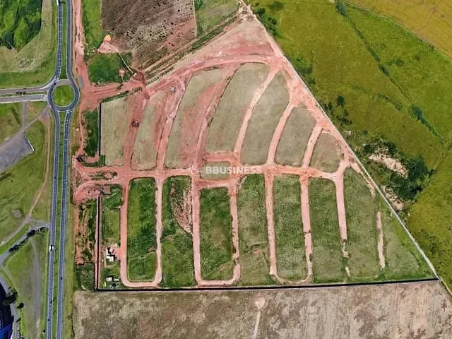 Terreno com 300m², à venda, no bairro Nossa Senhora Aparecida em Paulínia