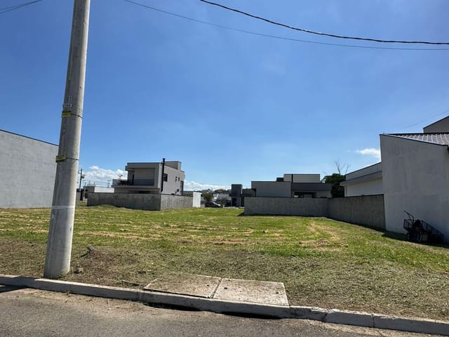 Terreno com 264m², à venda, no bairro Parque das Nações em Pindamonhangaba