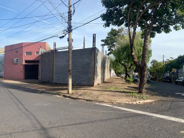 Foto do Terreno - Terreno comercial para venda em Parque Industrial Tanquinho, 406m² | Lares e Andares Imóveis