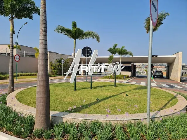 Terreno com 420m², à venda, no bairro Loteamento Residencial Arborais em Campinas