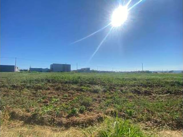 Foto do Terreno - Terreno residencial para venda em Residencial Irineu Zanetti, 160m² | Lares e Andares Imóveis