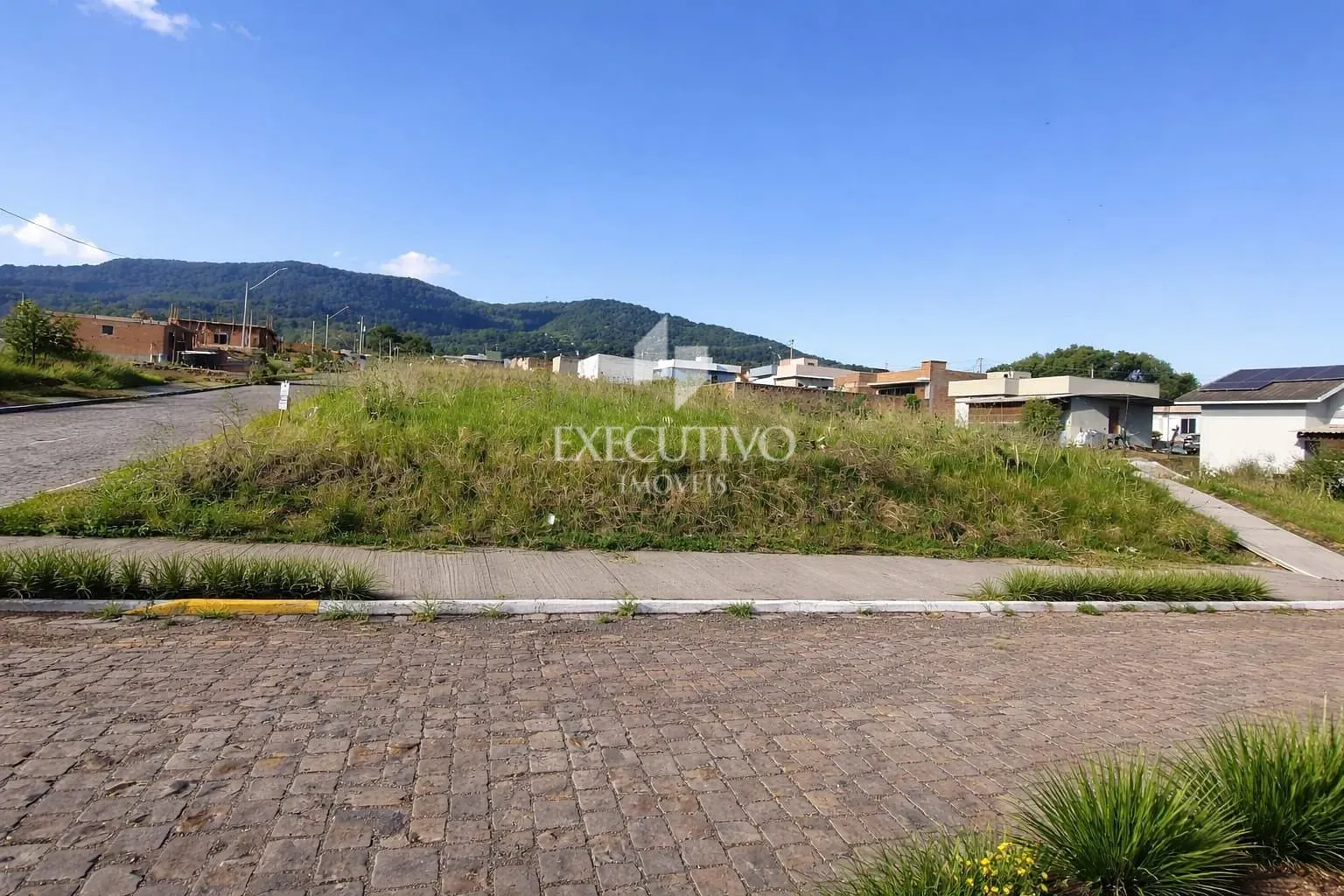 Terreno, 239 m² - Foto 1