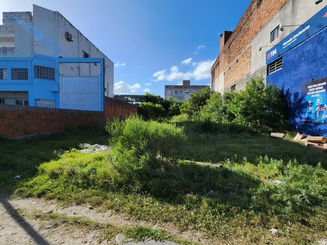 Terreno com 807m², à venda, no bairro Areal em Pelotas