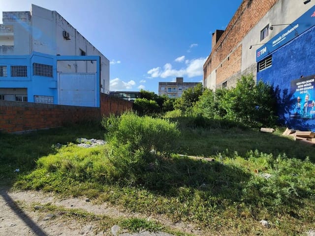 Terreno com 807m², à venda, no bairro Areal em Pelotas