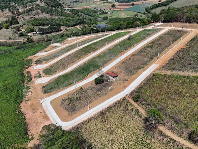Terreno com 140m², à venda, no bairro Zona Rural em Toledo