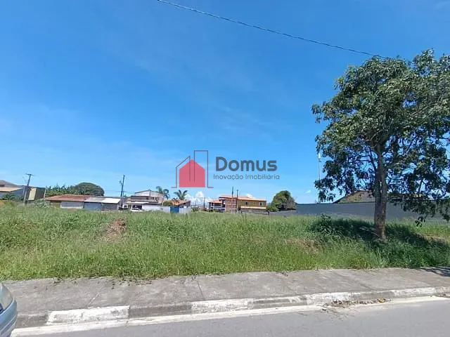 Terreno com 151m², à venda, no bairro Jardim Princesa em Pindamonhangaba
