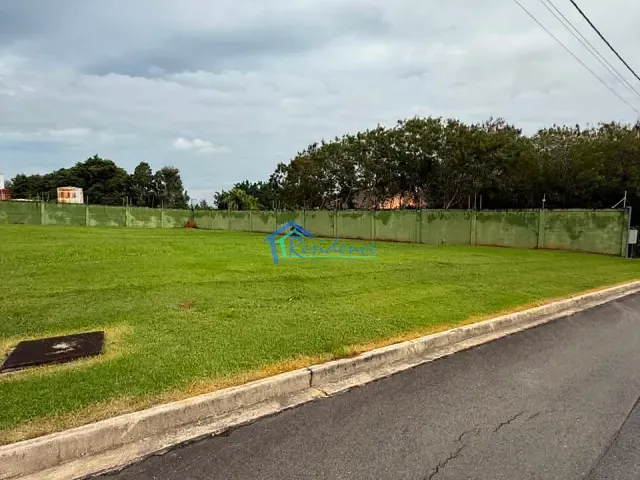Terreno com 1044m², à venda, no bairro Jardim Indaiatuba Golf em Indaiatuba