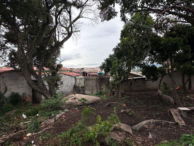 Terreno com 1050m², à venda, no bairro MORBIDELLI em Extrema