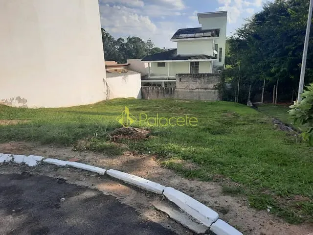 Terreno com 260m², à venda, no bairro Jardim Independência em Taubaté